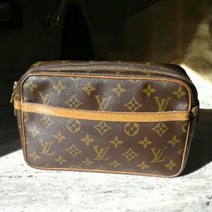 Louis Vuitton Monogram Canvas Toiletry Bag
